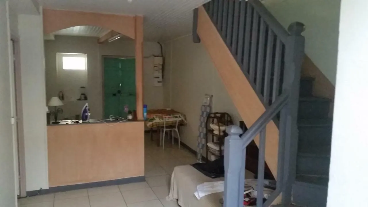 Guest house Chambre D'Hote A Saint-Pierre