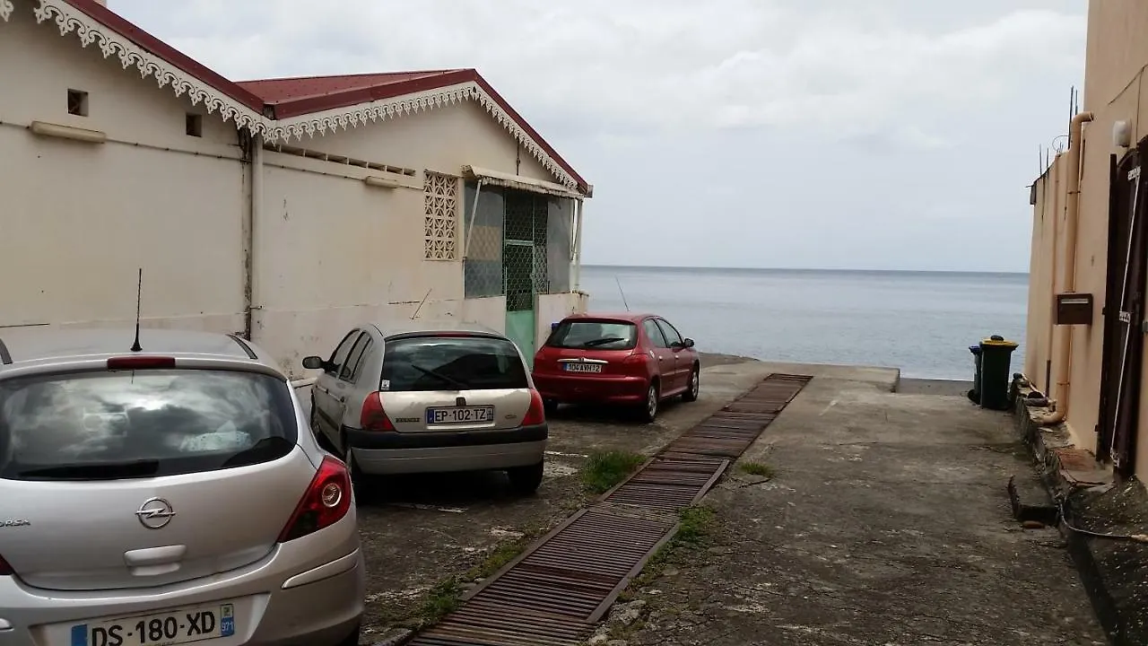 Chambre D'Hote A Saint-Pierre Guest house